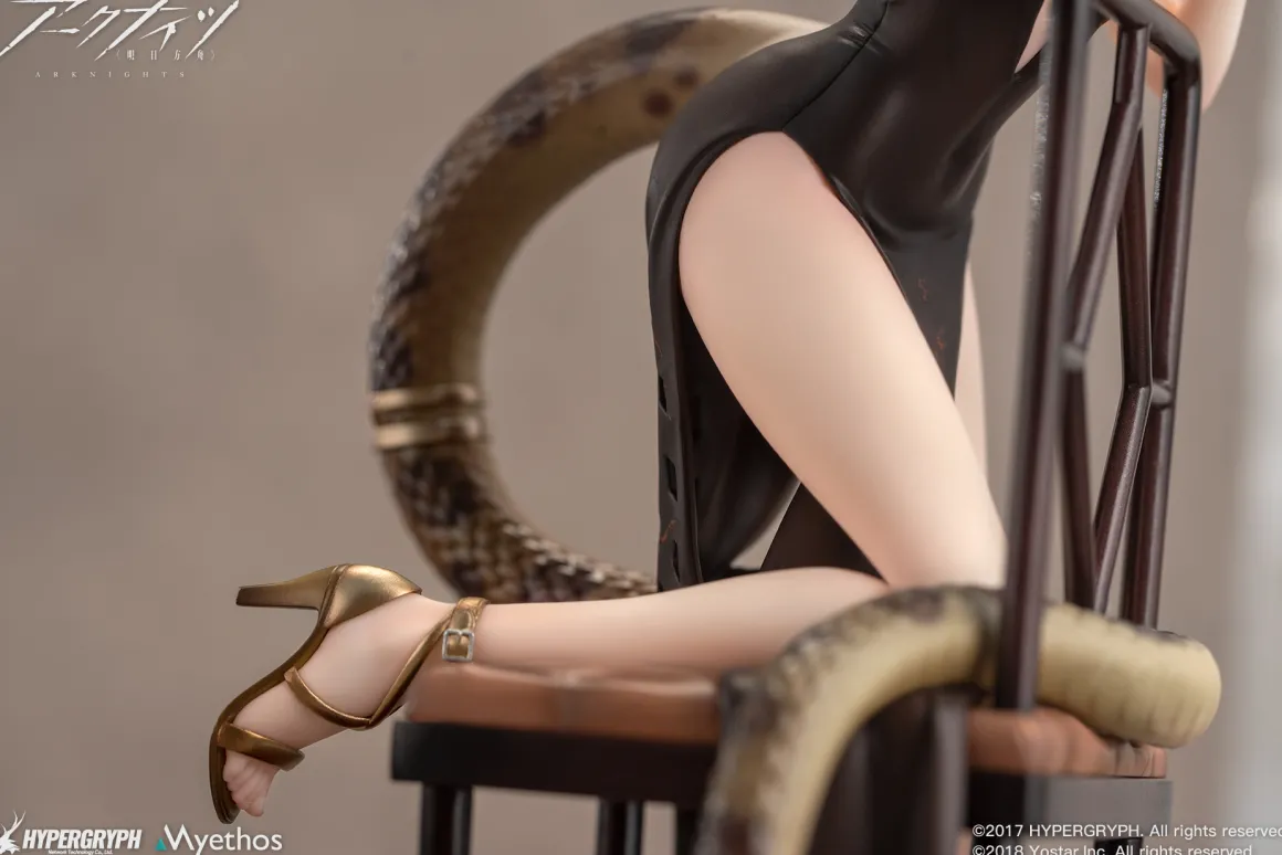 Arknights - Eunectes 1/7 Scale Figure (Formal Dress Ver.)