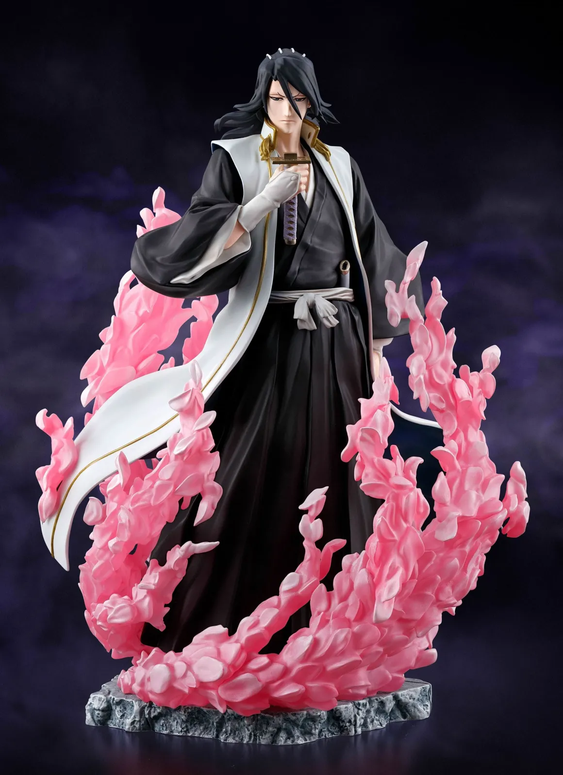 BLEACH - Byakuya Kuchiki FiguartsZERO Figure (THE BLOOD WARFARE Ver.)