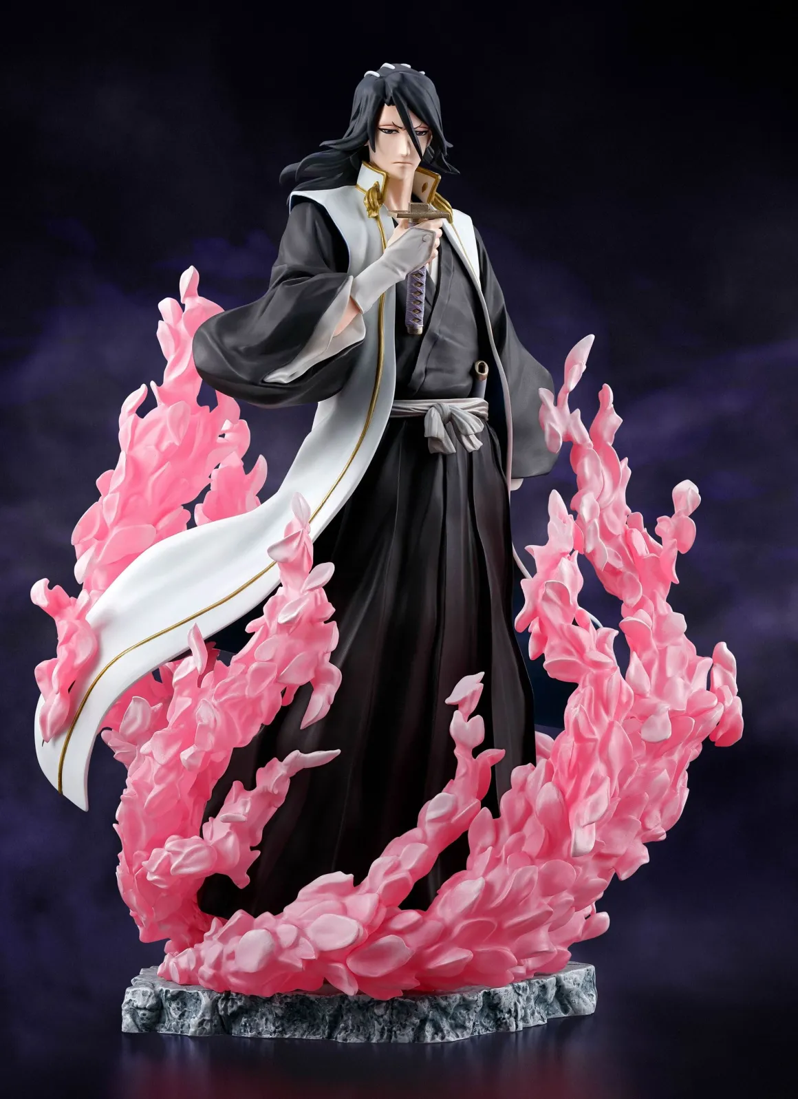 BLEACH - Byakuya Kuchiki FiguartsZERO Figure (THE BLOOD WARFARE Ver.)