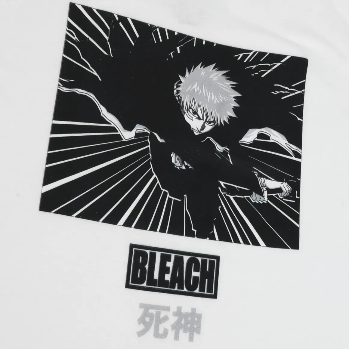 BLEACH - Ichigo Action T-Shirt