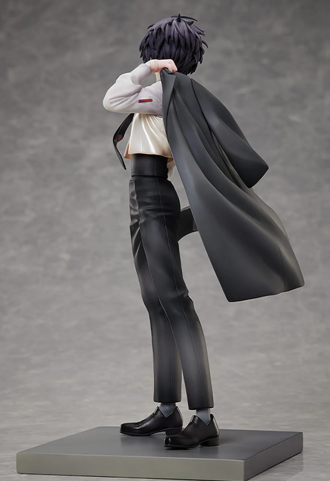 Bungo Stray Dogs - Osamu Dazai 1/7 Scale Figure (Original Series Age Fifteen Ver.)