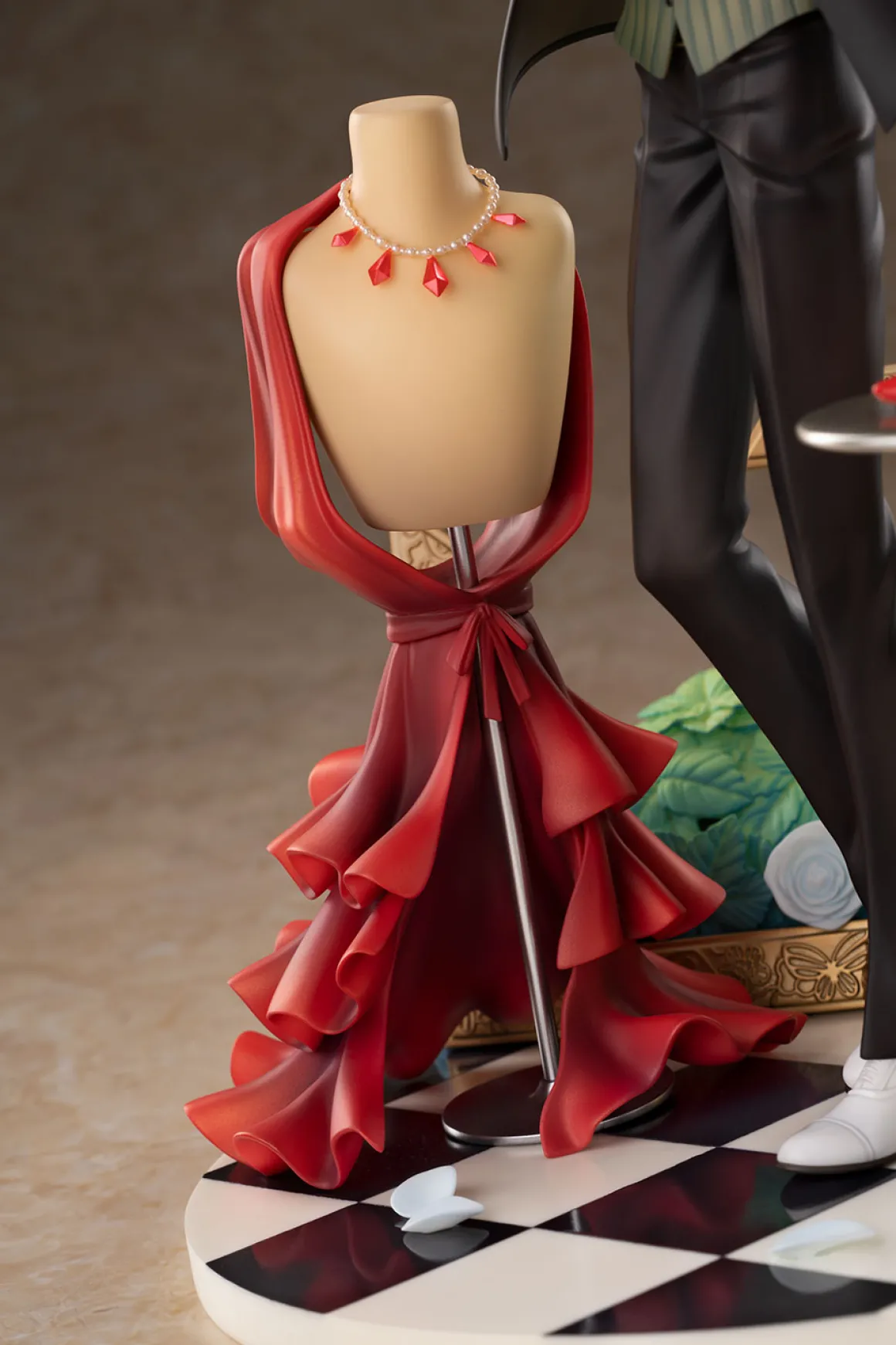 Bungo Stray Dogs Mayoi Inu Kaikitan - Osamu Dazai 1/8 Scale Figure (Formal Attire Deluxe Ver.)