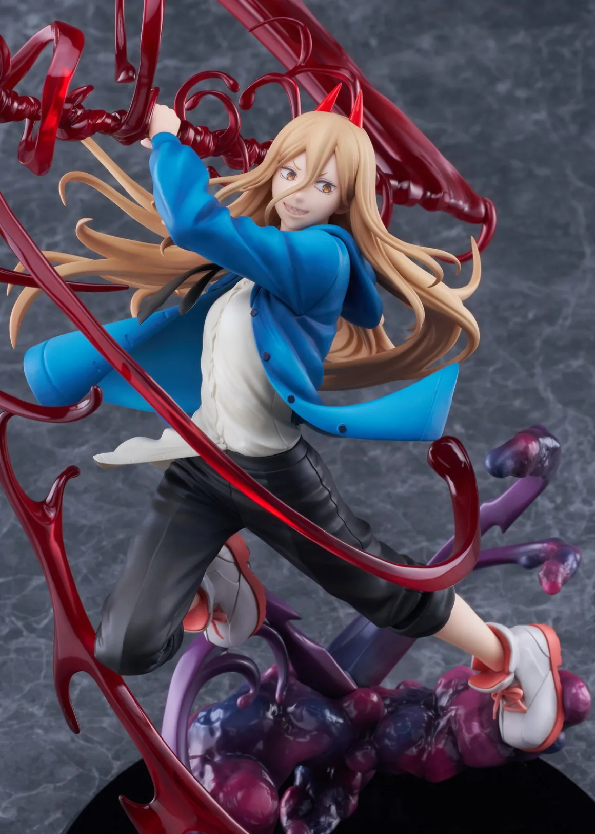 Chainsaw Man - Power 1/7 Scale Figure