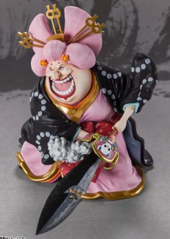 Charlotte Linlin Land of Wano Ver One Piece Figuarts Figure