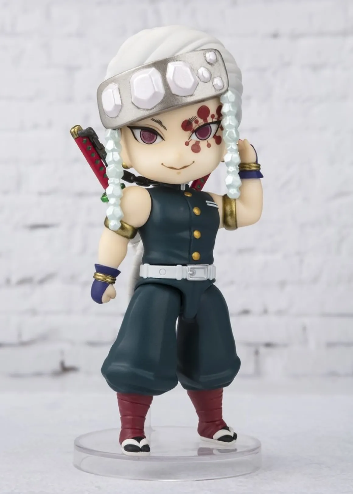 Demon Slayer: Kimetsu no Yaiba - Uzui Tengen Figuarts Mini Figure