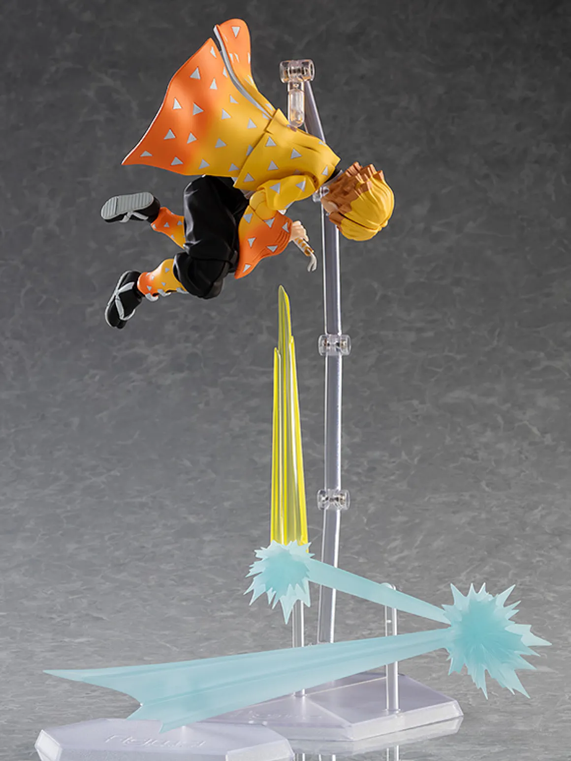 Demon Slayer: Kimetsu no Yaiba - Zenitsu Agatsuma Figma (DX Edition)