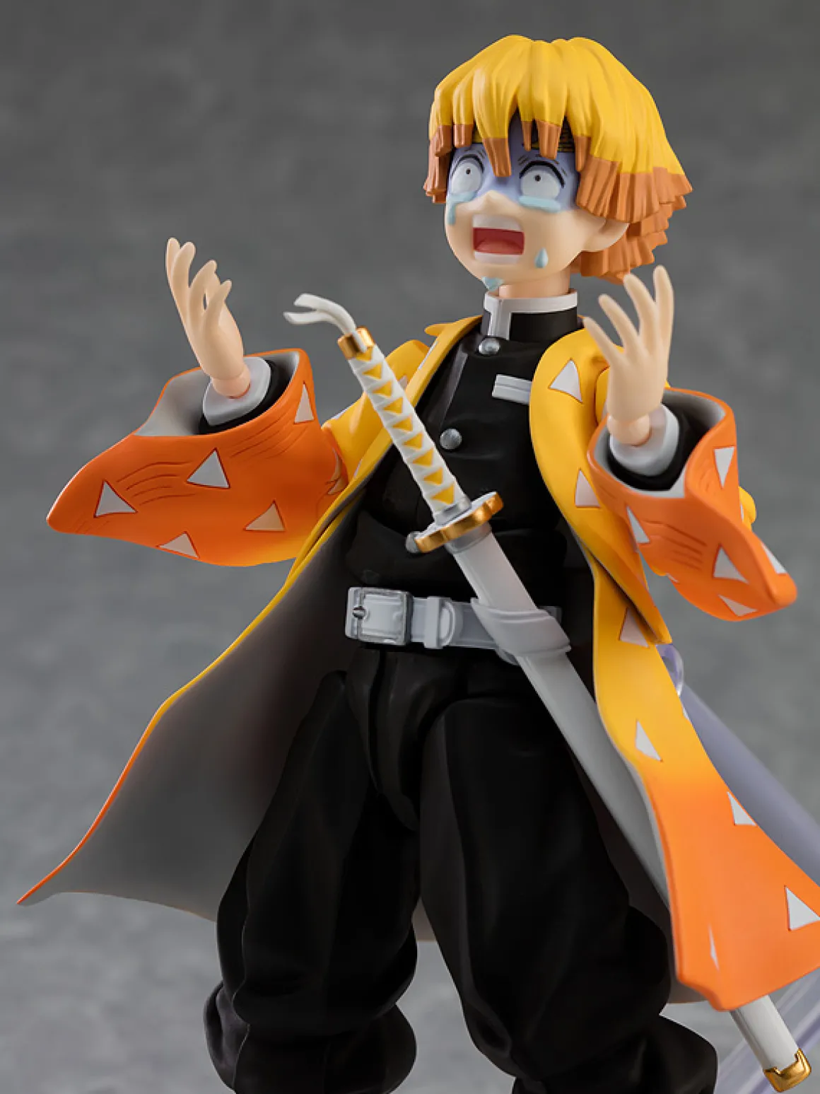 Demon Slayer: Kimetsu no Yaiba - Zenitsu Agatsuma Figma (DX Edition)