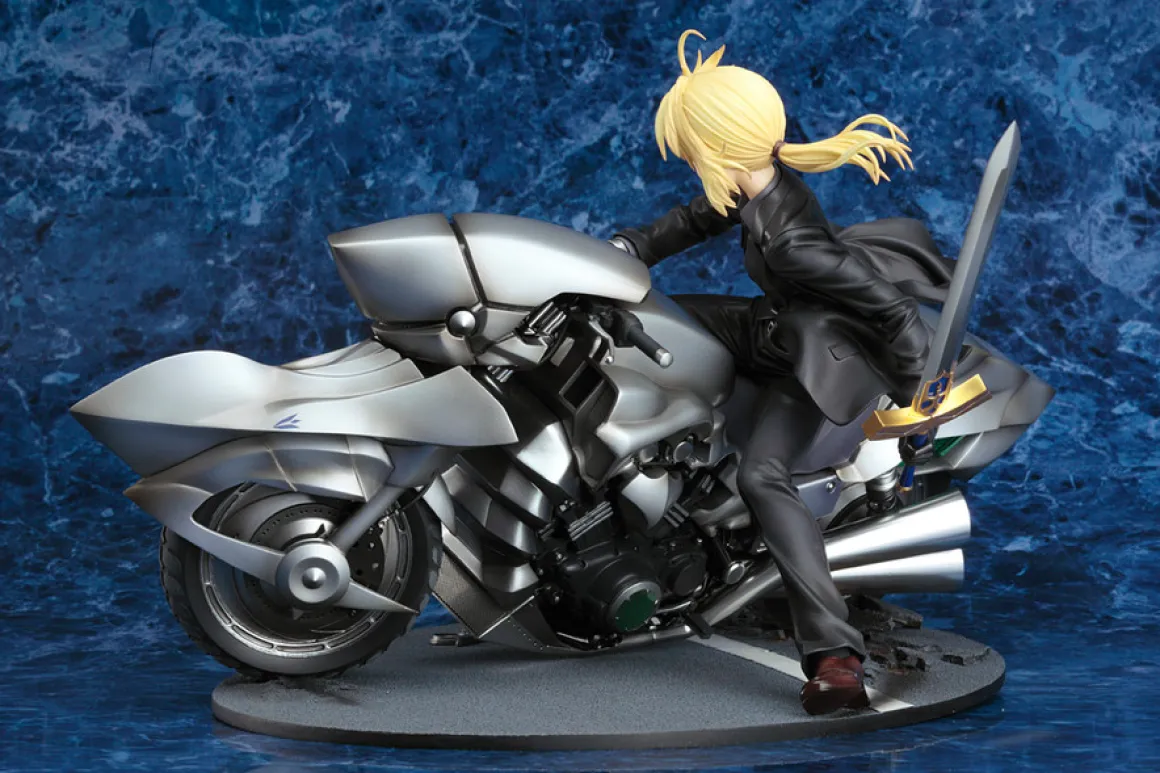 Fate/Zero - Saber & Saber Motored Cuirassier 1/8 Scale Figure (3rd-run)