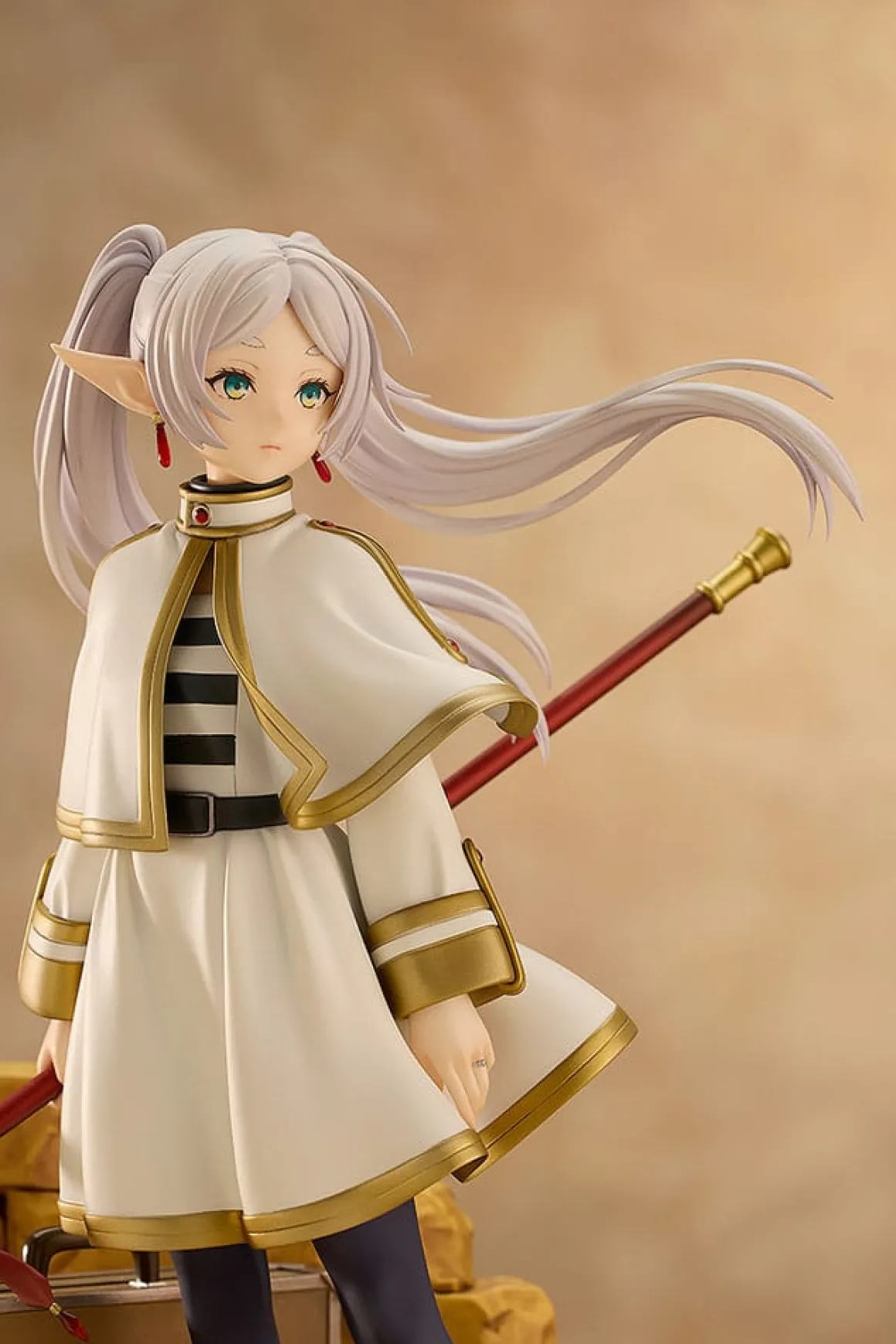 Frieren: Beyond Journey's End - Frieren 1/7 Scale Figure (Magic of the Eventide Glow Ver.)
