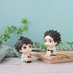 Haikyu!! - Toru Oikawa & Hajime Iwaizumi Look Up Figure Set (Uniform Ver.) (With Gift)