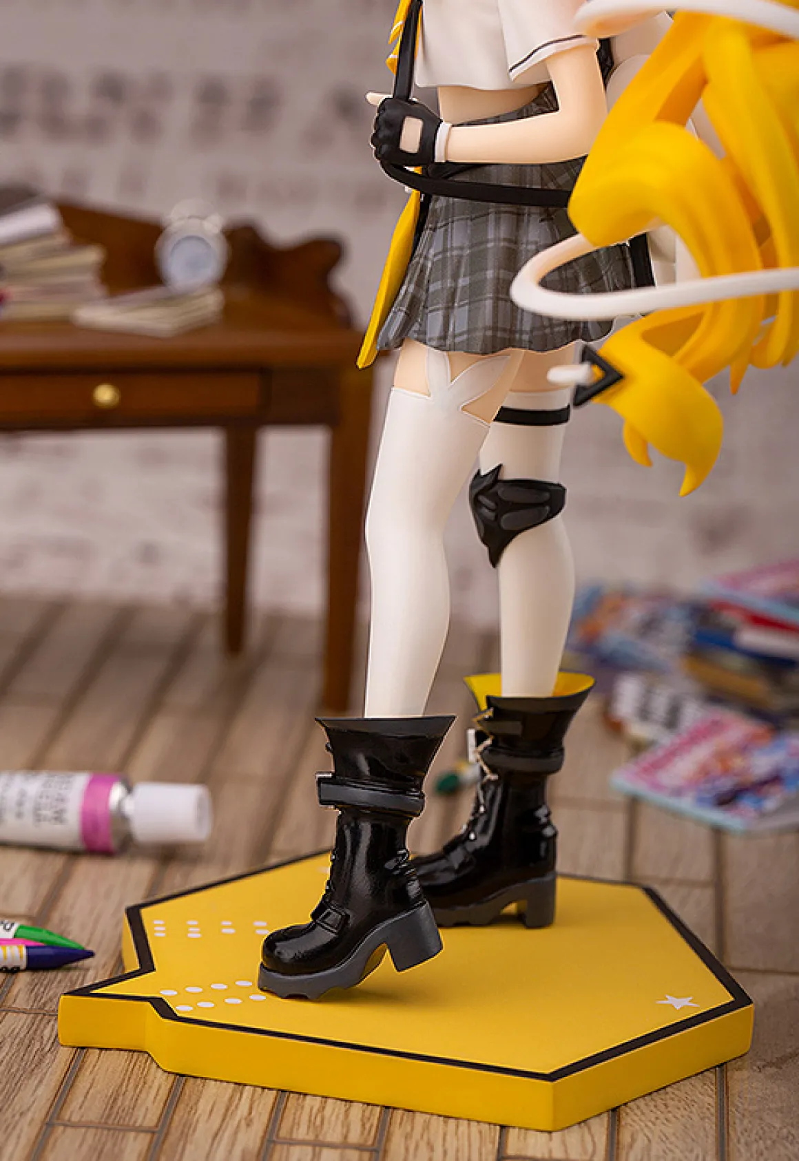 Honor of Kings - Angela 1/10 Scale Figure (Mysterious Journey of Time Ver.)