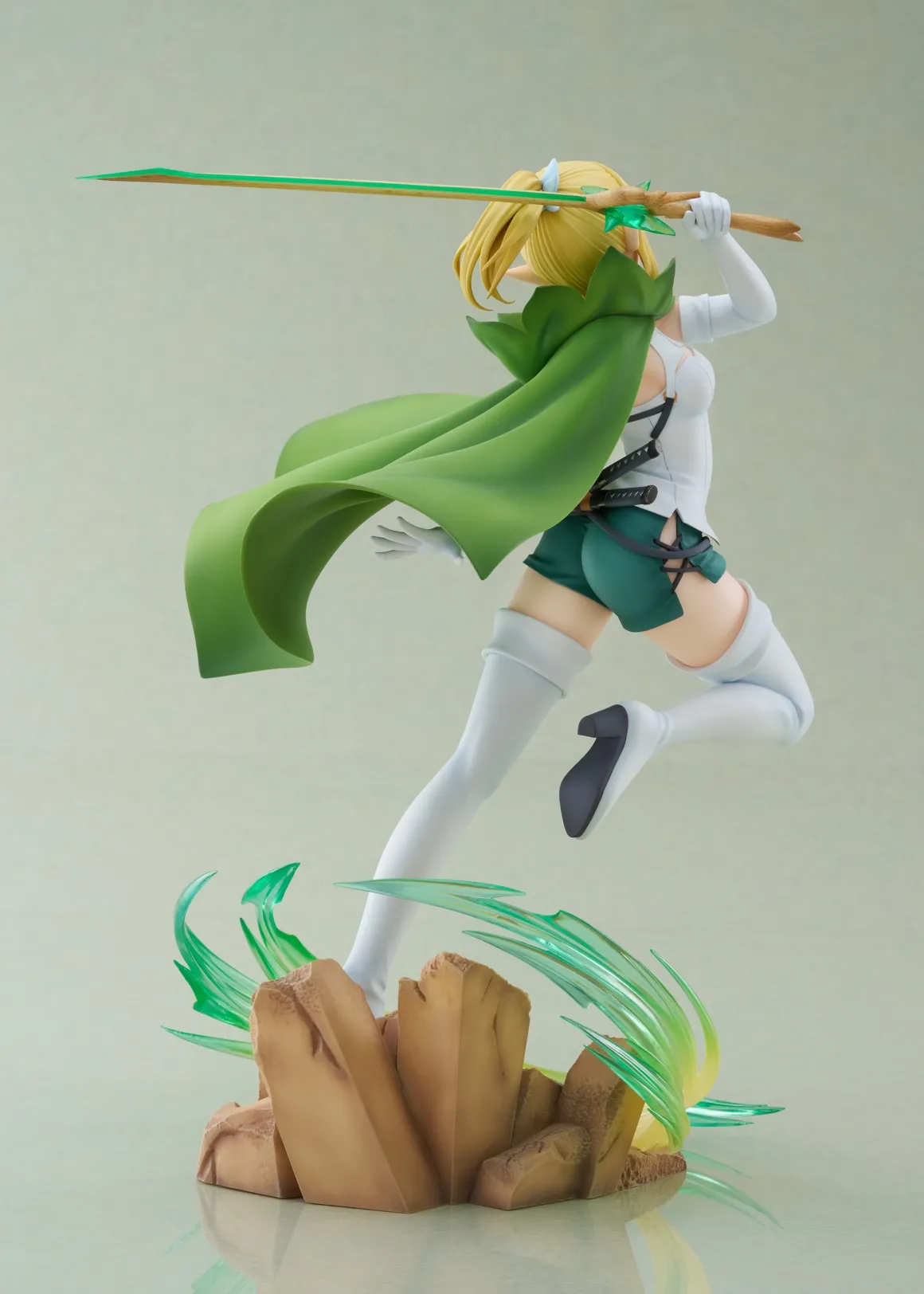 Is It Wrong to Try to Pick Up Girls in a Dungeon? V - Ryuu Lion 1/7 Scale Figure (Level 6 Ver.) (AmiAmi Limited Edition)