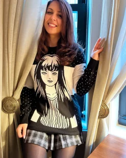 Junji Ito - Tomie Holiday Sweater - Crunchyroll Exclusive
