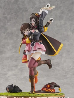 KONOSUBA - An Explosion on This Wonderful World! - Megumin & Yunyun 1/7 Scale Shibuya Scramble Figure Set (They Are Friends Ver.)