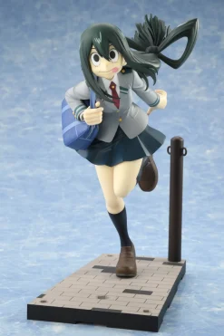 My Hero Academia - Asui Tsuyu 1/8 Scale Figure (School Uniform Ver.)