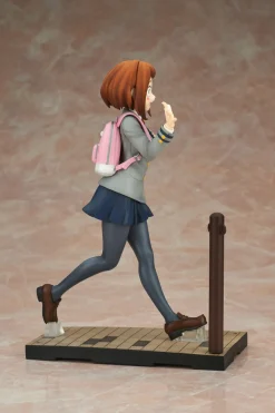 My Hero Academia - Ochaco Uraraka 1/8 Scale Figure (School Uniform Ver.)