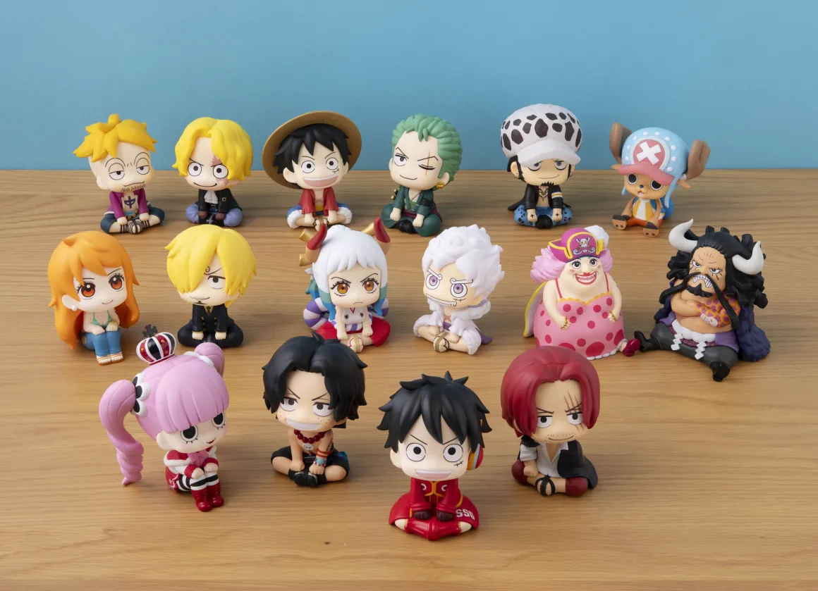 One Piece - Monkey D. Luffy Look Up Figure (Egghead Island Ver.) With Gift