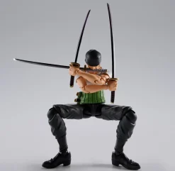 One Piece - Roronoa Zoro S.H.Figuarts Figure (Romance Dawn Ver.)