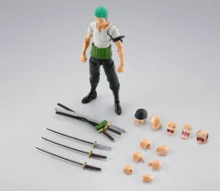 One Piece - Roronoa Zoro S.H.Figuarts Figure (Romance Dawn Ver.)