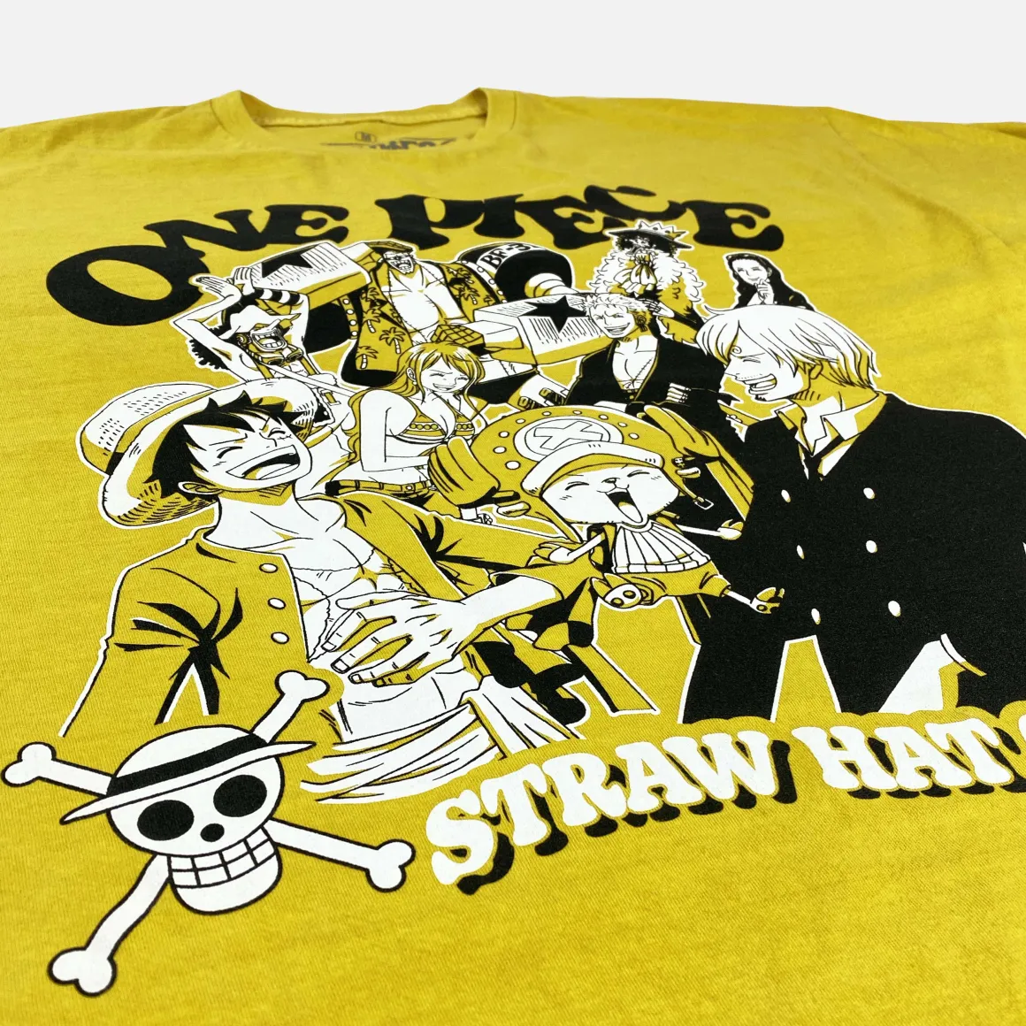 One Piece - Straw Hat Crew Laughs T-shirt - Crunchyroll Exclusive