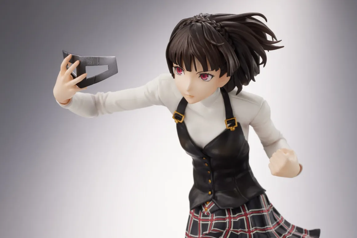 Persona 5 - Makoto Niijima 1/7 Scale Figure (School Uniform Ver.)