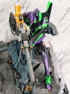 Rebuild of Evangelion - Evangelion Unit-01 Statue (Operation Yashima Premium Metallic Color Ver.) - Crunchyroll Exclusive