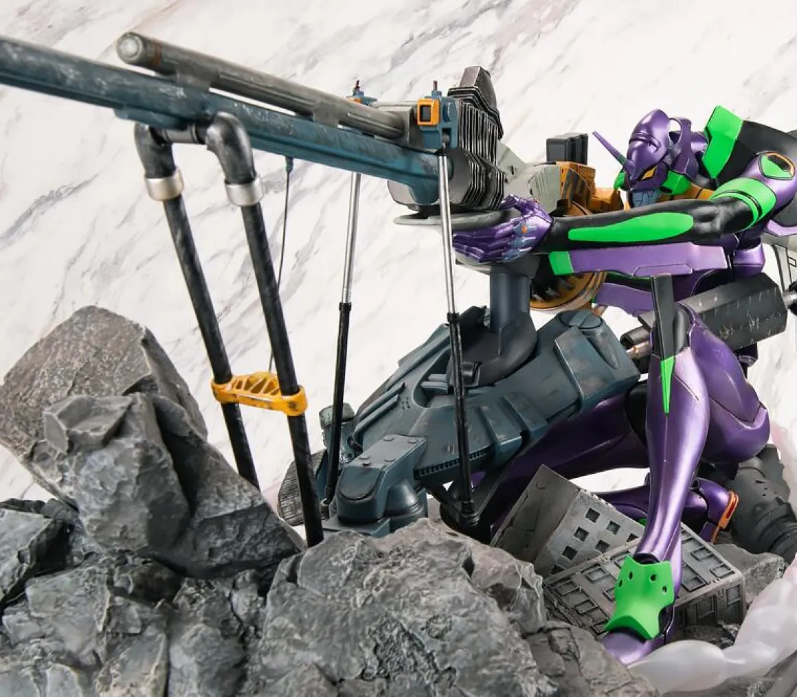 Rebuild of Evangelion - Evangelion Unit-01 Statue (Operation Yashima Premium Metallic Color Ver.) - Crunchyroll Exclusive