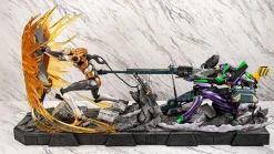 Rebuild of Evangelion - Evangelion Unit-01 Statue (Operation Yashima Premium Metallic Color Ver.) - Crunchyroll Exclusive