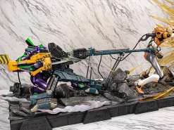 Rebuild of Evangelion - Evangelion Unit-01 Statue (Operation Yashima Premium Metallic Color Ver.) - Crunchyroll Exclusive