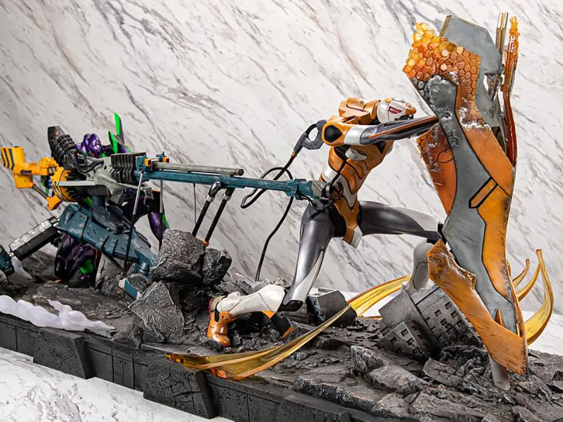 Rebuild of Evangelion - Evangelion Unit-01 Statue (Operation Yashima Premium Metallic Color Ver.) - Crunchyroll Exclusive