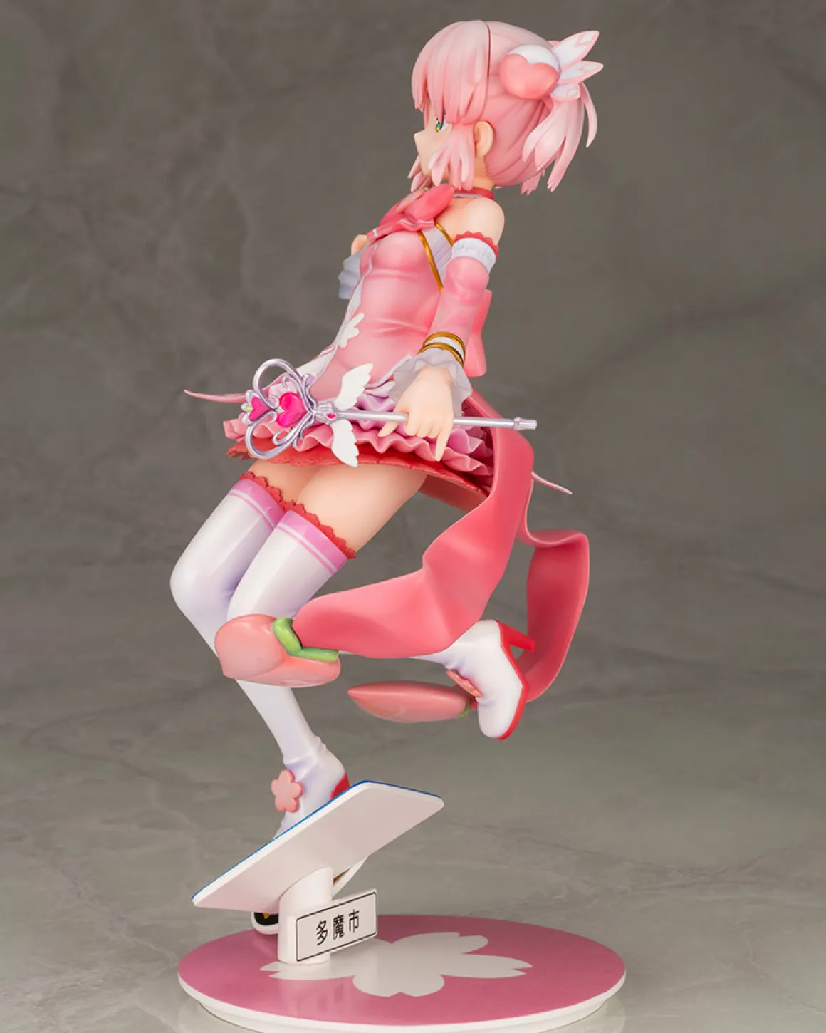 The Demon Girl Next Door - Momo Chiyoda 1/7 Scale Figure